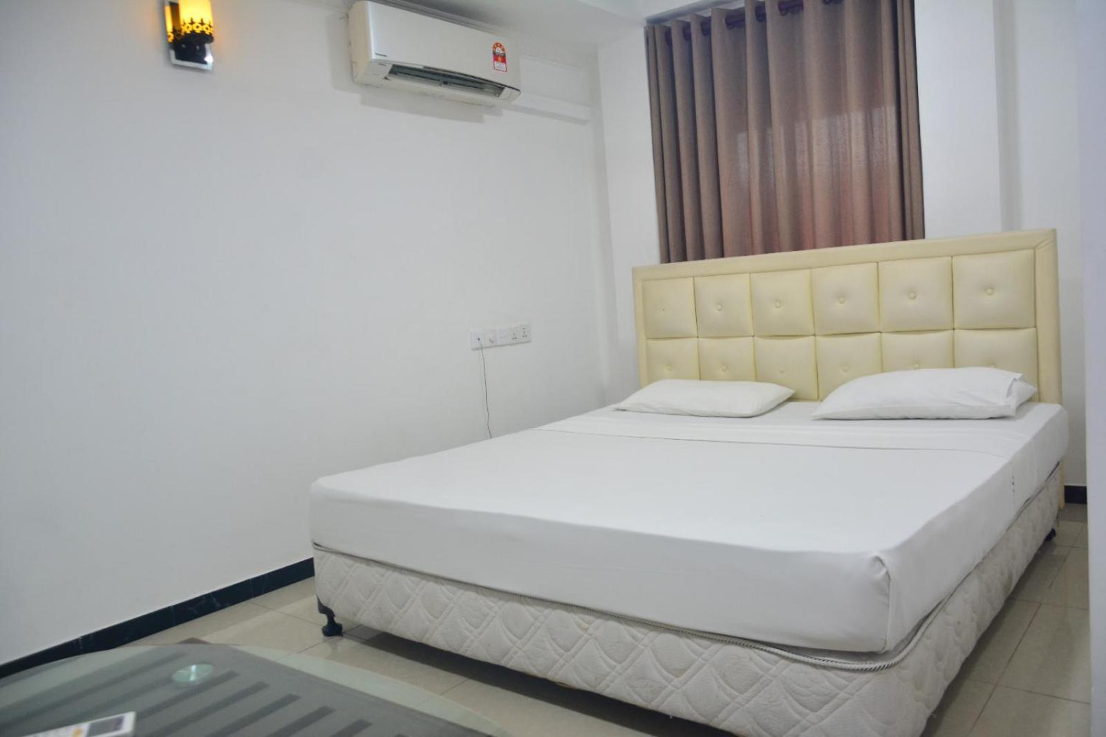 Saasha City Hotel Colombo Exteriör bild