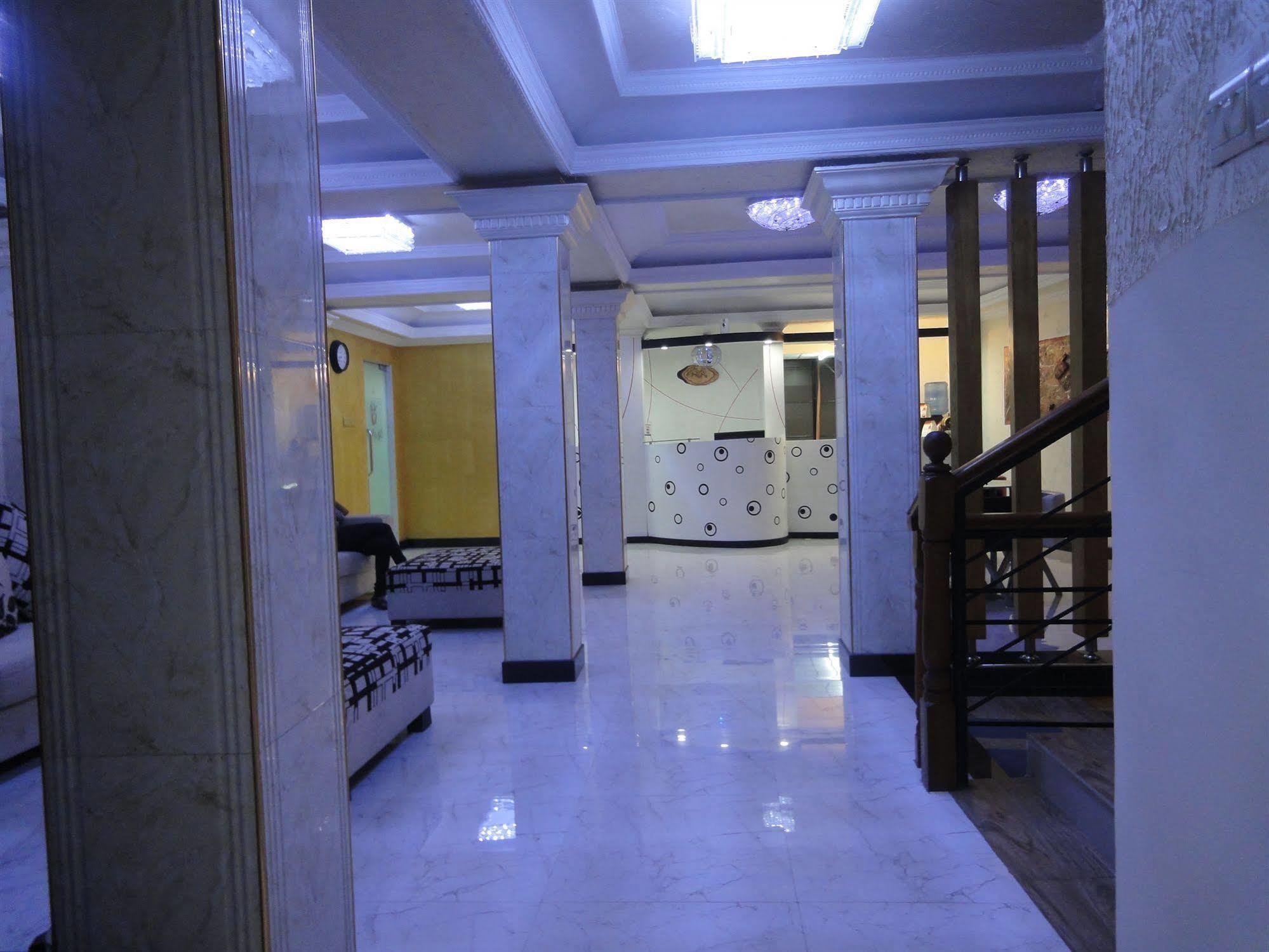 Saasha City Hotel Colombo Exteriör bild